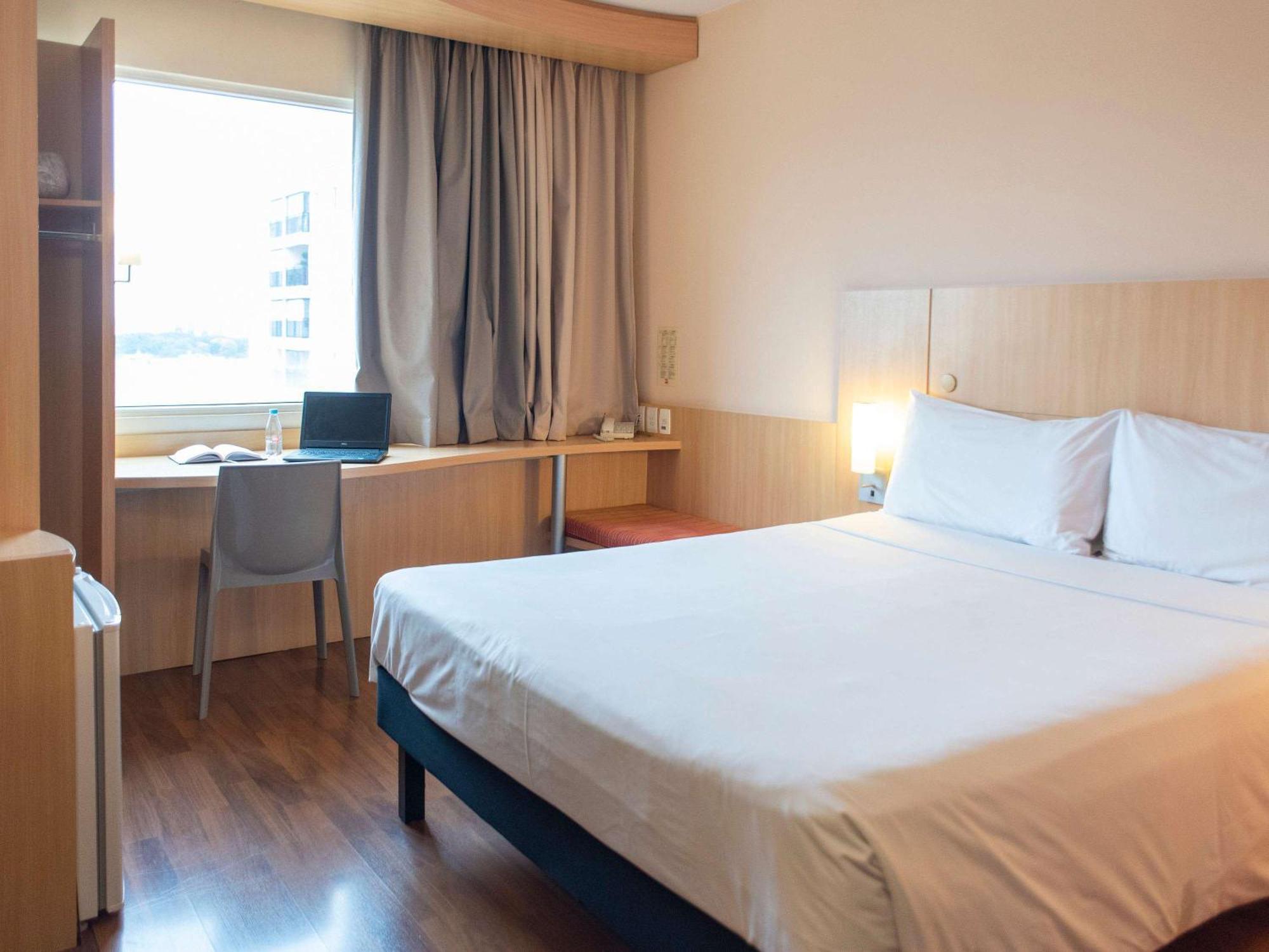 Ibis Sao Paulo Barra Funda Hotel ภายนอก รูปภาพ